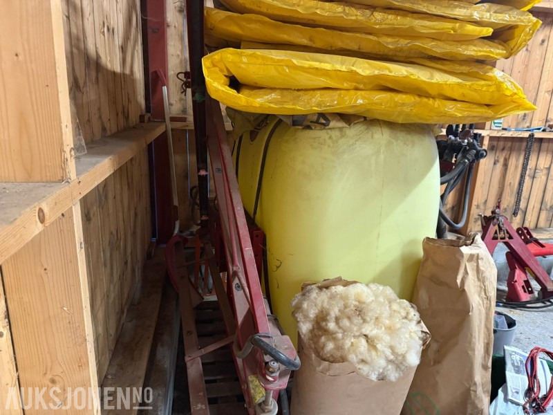 Hardi Åkersprøyte 600liter m/8meters bom - Makineri bujqësore: foto 4 Hardi Åkersprøyte 600liter m/8meters bom - Makineri bujqësore: foto 4