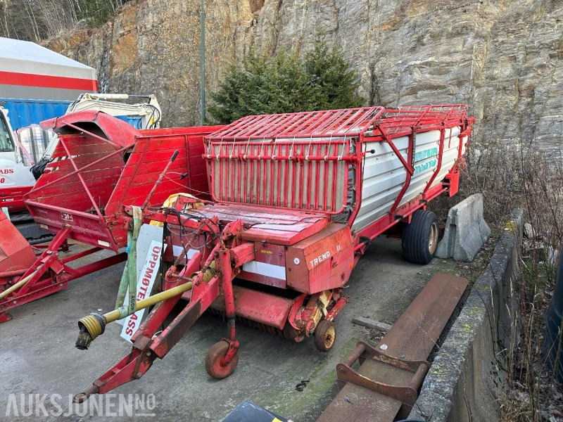 PÖTTINGER TREND 2 LESSEVOGN TIL TRAKTOR - Makineri bujqësore: foto 1 PÖTTINGER TREND 2 LESSEVOGN TIL TRAKTOR - Makineri bujqësore: foto 1