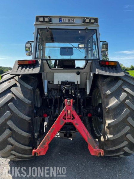 Traktor Massey Ferguson 399: foto 6