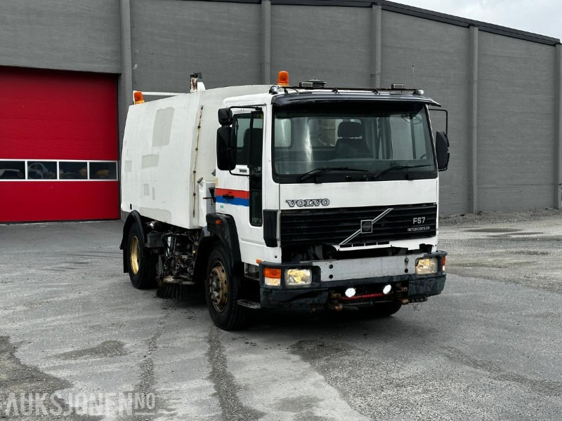 1995 Volvo FS 718 4x2 Sopebil/Feiebil - Mjet bujqësor/ Special: foto 3 1995 Volvo FS 718 4x2 Sopebil/Feiebil - Mjet bujqësor/ Special: foto 3