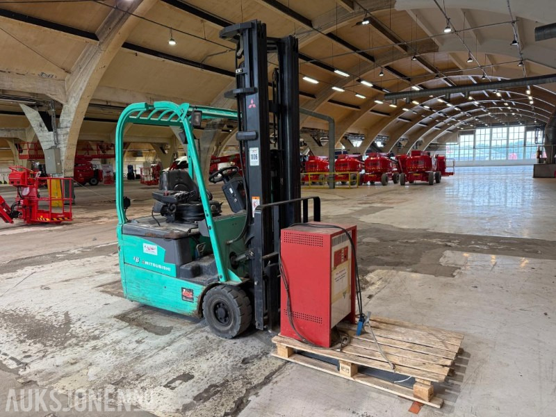 2006 Mitsubishi FB16NT gaffeltruck m/lader. - Pajisje për trajtimin e materialeve: foto 2 2006 Mitsubishi FB16NT gaffeltruck m/lader. - Pajisje për trajtimin e materialeve: foto 2