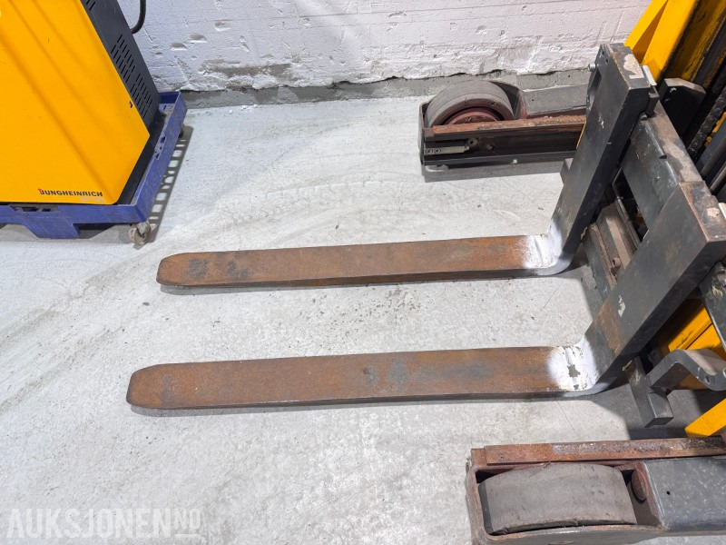 2007 Jungheinrich ETV 214 Elektrisk Skyvemasttruck - Pajisje për trajtimin e materialeve: foto 5 2007 Jungheinrich ETV 214 Elektrisk Skyvemasttruck - Pajisje për trajtimin e materialeve: foto 5