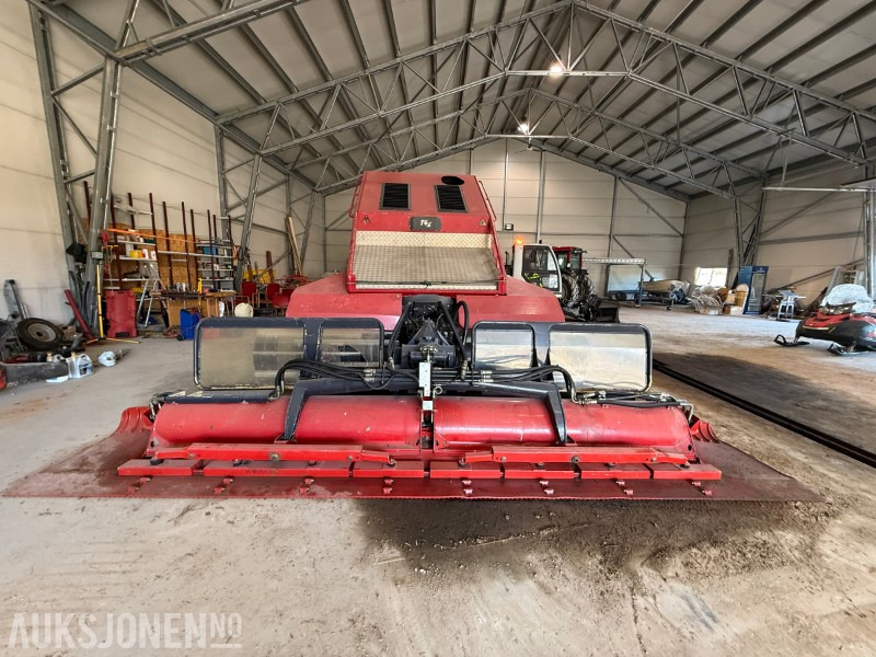 Pinot T4S tråkkemaskin - Pajisje ndërtimi: foto 3 Pinot T4S tråkkemaskin - Pajisje ndërtimi: foto 3