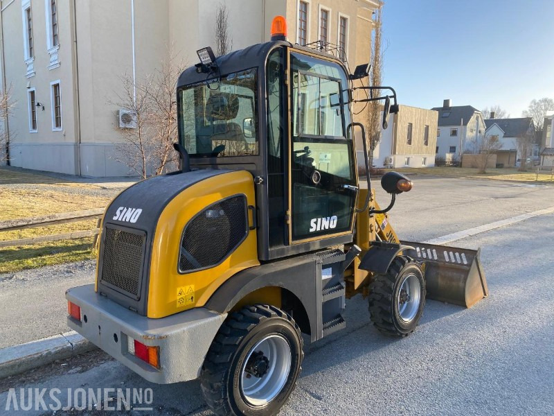 Sino 908 Hjullaster med skuffe og pallegaffler - Fadrom me goma: foto 4 Sino 908 Hjullaster med skuffe og pallegaffler - Fadrom me goma: foto 4