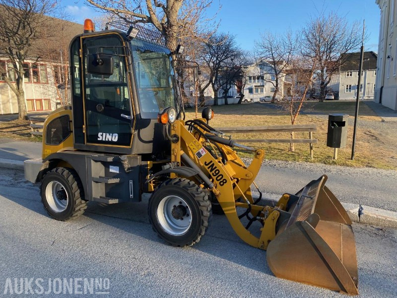 Sino 908 Hjullaster med skuffe og pallegaffler - Fadrom me goma: foto 3 Sino 908 Hjullaster med skuffe og pallegaffler - Fadrom me goma: foto 3