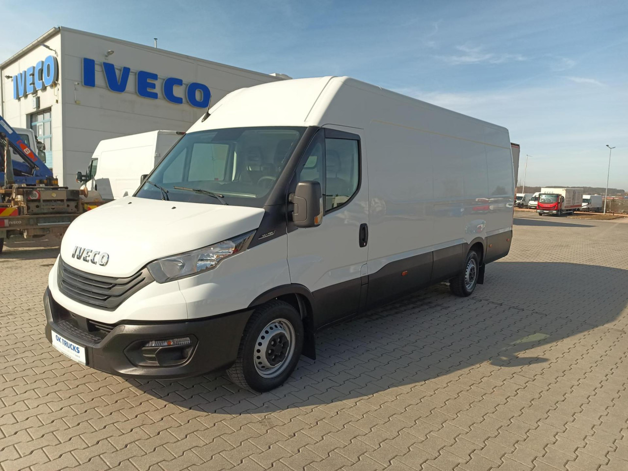IVECO Daily 35S16V - Furgon: foto 1 IVECO Daily 35S16V - Furgon: foto 1