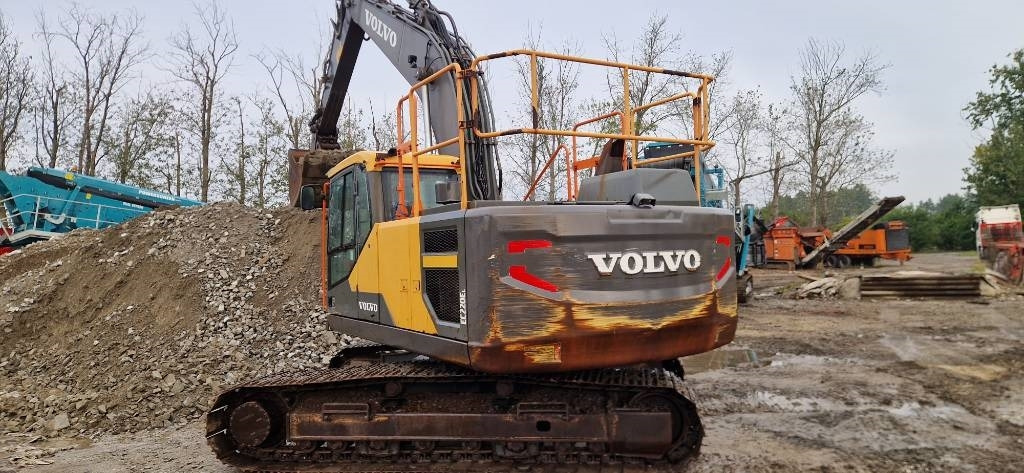 Volvo EC 220EL - Ekskavator me zinxhirë: foto 2 Volvo EC 220EL - Ekskavator me zinxhirë: foto 2