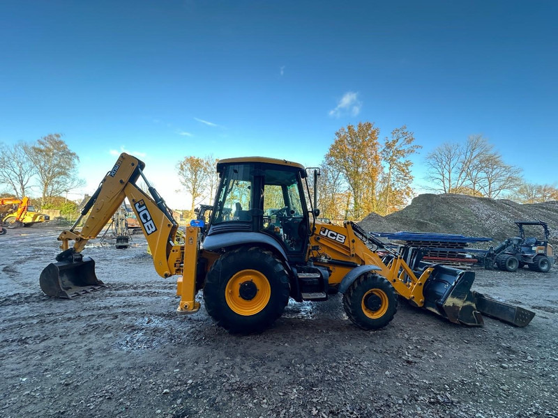 JCB 3CX 14 Excellent condition - LOW Hours - 3 digging buckets - Fadromë me shkarkim nga prapa: foto 5 JCB 3CX 14 Excellent condition - LOW Hours - 3 digging buckets - Fadromë me shkarkim nga prapa: foto 5
