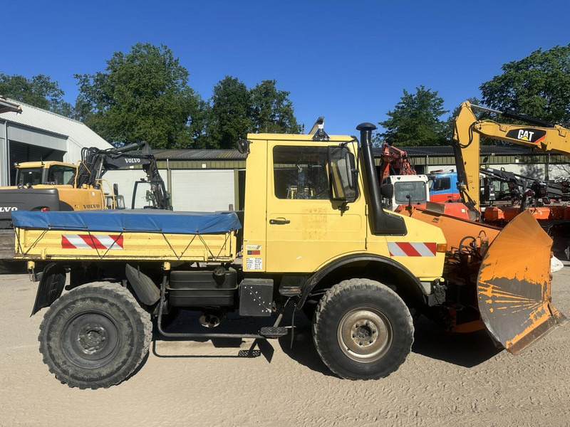 Mercedes-Benz Unimog U 1000 32.883km // ORIGINAL MILEAGE - Makinë për heqjen e borës: foto 4 Mercedes-Benz Unimog U 1000 32.883km // ORIGINAL MILEAGE - Makinë për heqjen e borës: foto 4
