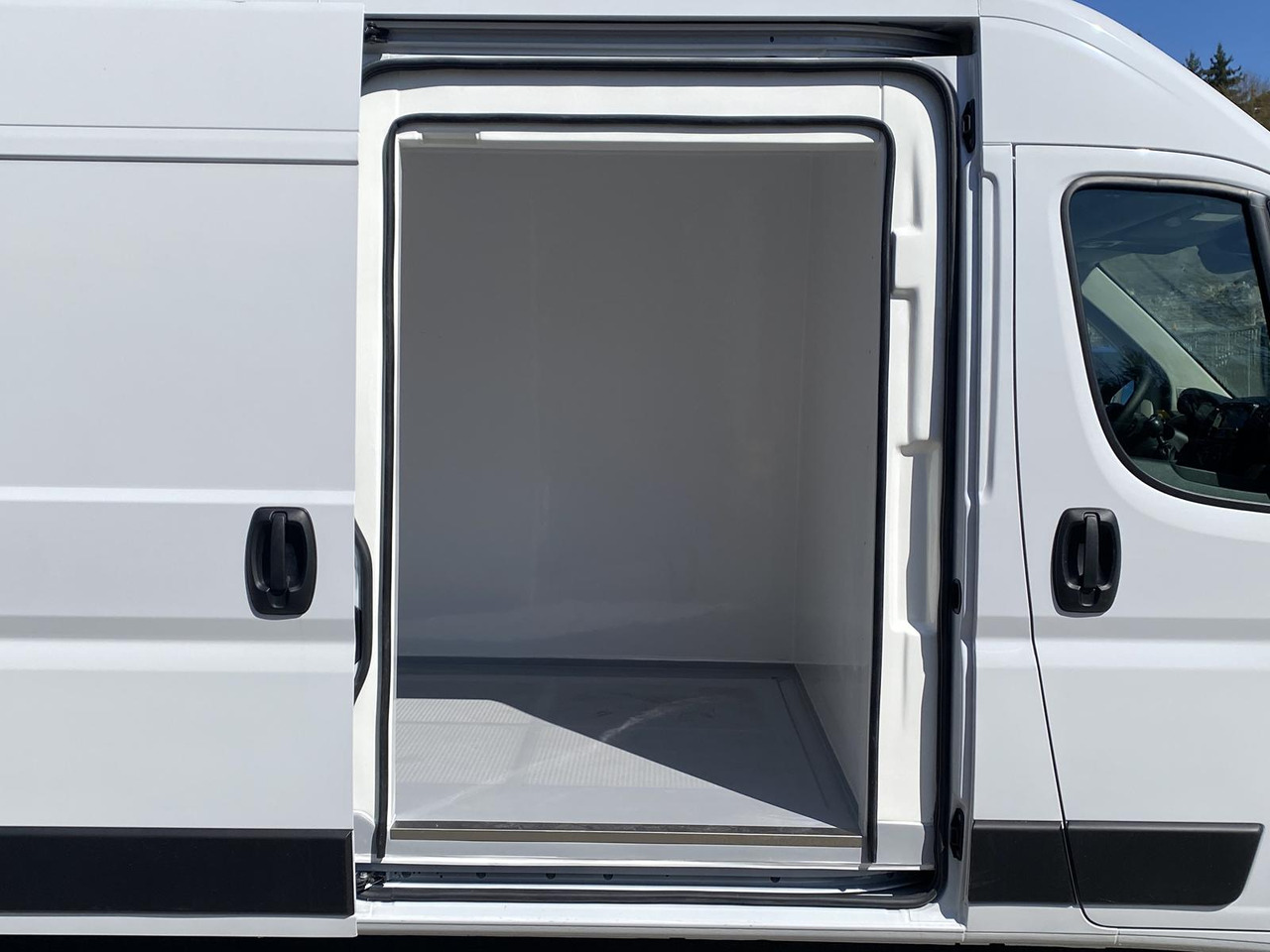 Furgon frigorifer i ri FIAT DUCATO L3H2 140PS | TIEFKÜHLFAHRZEUG -20C + KONVEKTA TK 4022 12V-230V: foto 12