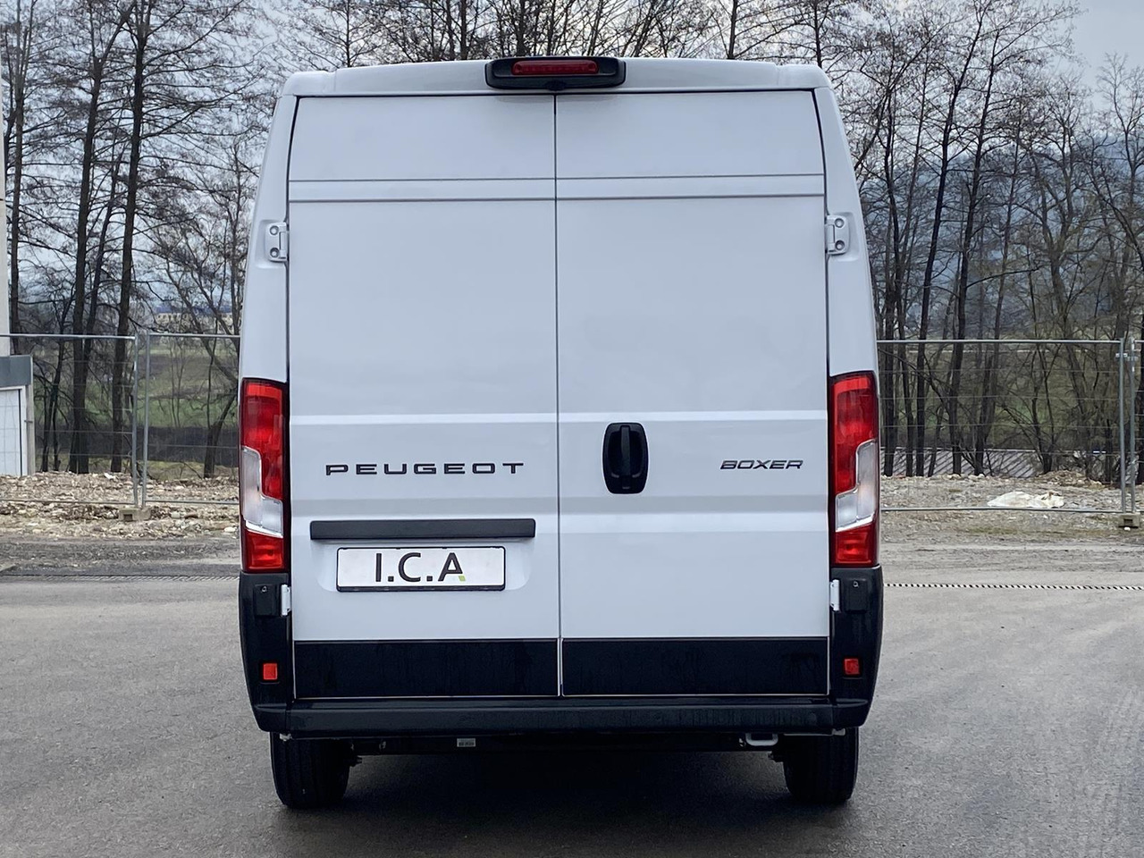 PEUGEOT BOXER L3H2 180PS CONFORT 335 / FRISCHDIENST BIS 0 + KONVEKTA FK2321 12-230V - Furgon frigorifer: foto 5 PEUGEOT BOXER L3H2 180PS CONFORT 335 / FRISCHDIENST BIS 0 + KONVEKTA FK2321 12-230V - Furgon frigorifer: foto 5