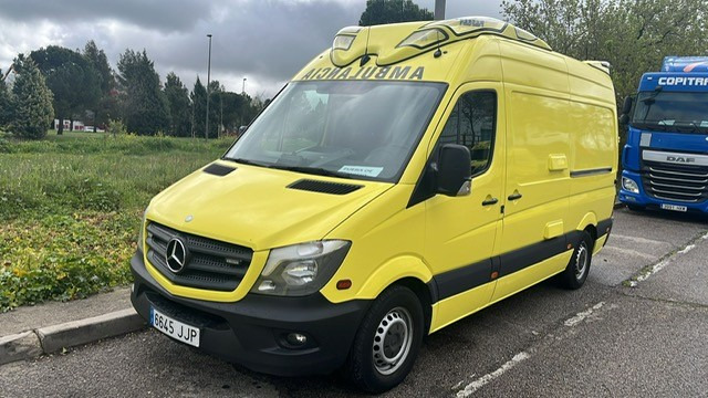 Mercedes Benz AMBULANCE Lot of 10 units Sprinter 313 CDI Automatic - Mjet bujqësor/ Special: foto 1 Mercedes Benz AMBULANCE Lot of 10 units Sprinter 313 CDI Automatic - Mjet bujqësor/ Special: foto 1