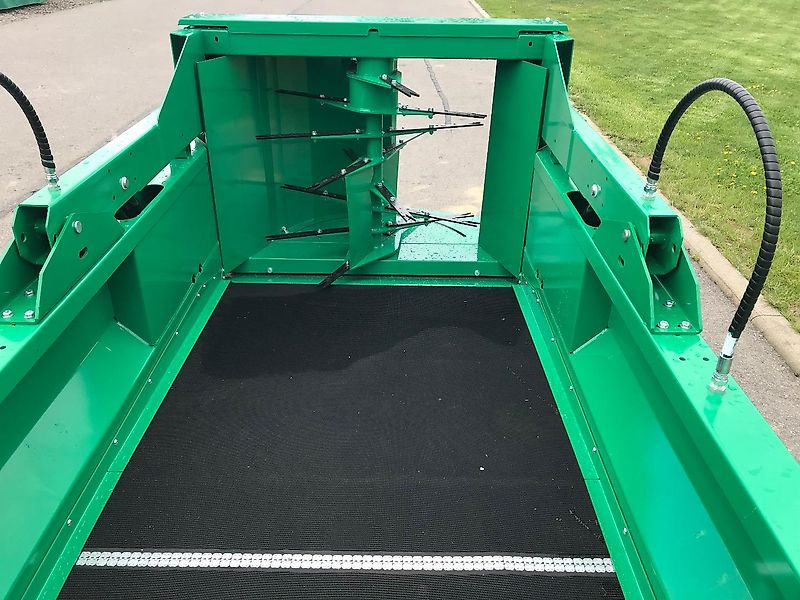 Spread-a-Bale MINI ST 100 - Grirës i kashtës: foto 4 Spread-a-Bale MINI ST 100 - Grirës i kashtës: foto 4