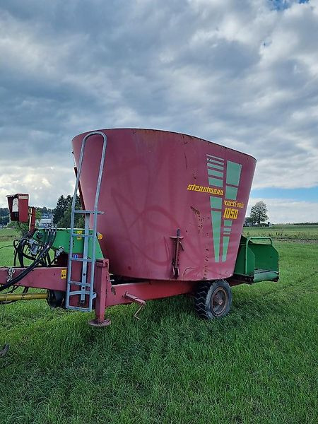 Strautmann Verti-Mix 1050 - Vagon për përzierjen e foragjereve: foto 1 Strautmann Verti-Mix 1050 - Vagon për përzierjen e foragjereve: foto 1