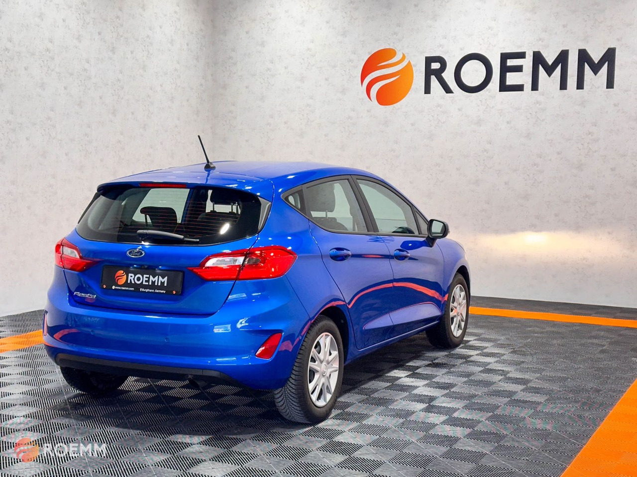 Ford Fiesta Cool & Connect*1.Hand*GARANTIE*Klima*DAB* - Sedan: foto 5 Ford Fiesta Cool & Connect*1.Hand*GARANTIE*Klima*DAB* - Sedan: foto 5