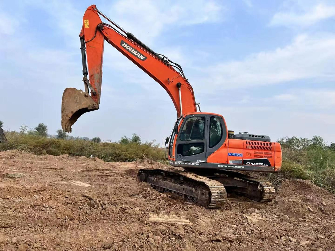Doosan Used Excavator 225 DX225 DX300 DH150W DX300 DX420 DX520 Second hand Crawler Excavators in Excellent Work Condition - Ekskavator me zinxhirë: foto 4 Doosan Used Excavator 225 DX225 DX300 DH150W DX300 DX420 DX520 Second hand Crawler Excavators in Excellent Work Condition - Ekskavator me zinxhirë: foto 4