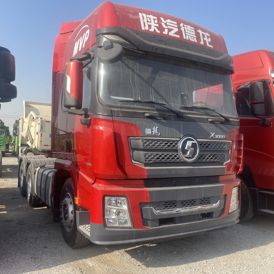 Shacman Slightly Used X3000 X5000 (6*4) Semi Truck Head Tractor Head Tipper Head - Gjysmë-kamion: foto 1 Shacman Slightly Used X3000 X5000 (6*4) Semi Truck Head Tractor Head Tipper Head - Gjysmë-kamion: foto 1