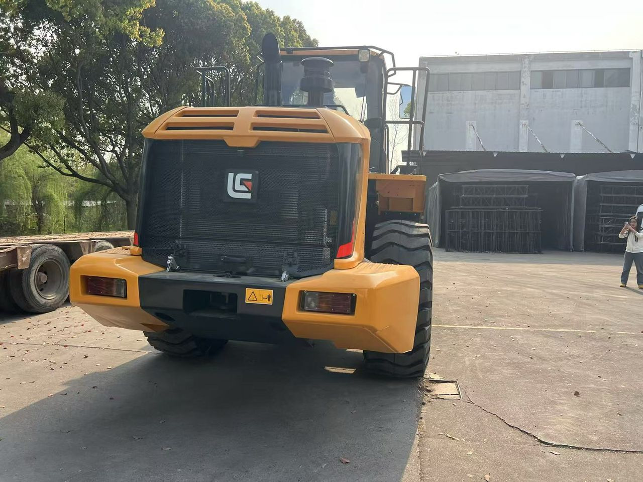 Liugong CLG 856H used wheel loader with cummins engine - Fadrom me goma: foto 4 Liugong CLG 856H used wheel loader with cummins engine - Fadrom me goma: foto 4
