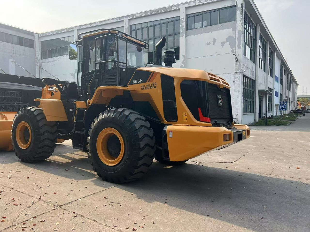 Liugong CLG 856H used wheel loader with cummins engine - Fadrom me goma: foto 5 Liugong CLG 856H used wheel loader with cummins engine - Fadrom me goma: foto 5