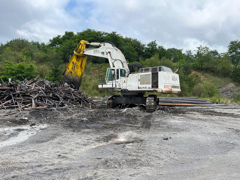 Liebherr R984C - Ekskavator me zinxhirë: foto 4 Liebherr R984C - Ekskavator me zinxhirë: foto 4