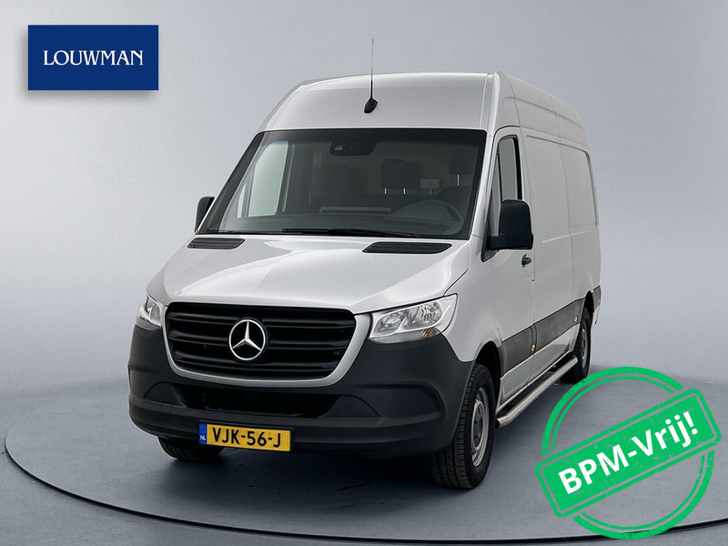 Mercedes-Benz Sprinter 315 1.9 CDI L2H2 Inrichting 220v omvormer Laadlift Navigatie Achteruitrijcamera Inrichting Cruise Control - Furgon: foto 1 Mercedes-Benz Sprinter 315 1.9 CDI L2H2 Inrichting 220v omvormer Laadlift Navigatie Achteruitrijcamera Inrichting Cruise Control - Furgon: foto 1