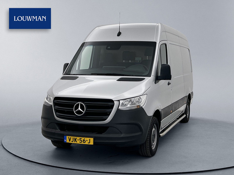 Mercedes-Benz Sprinter 315 1.9 CDI L2H2 Inrichting 220v omvormer Laadlift Navigatie Achteruitrijcamera Inrichting Cruise Control - Furgon: foto 2 Mercedes-Benz Sprinter 315 1.9 CDI L2H2 Inrichting 220v omvormer Laadlift Navigatie Achteruitrijcamera Inrichting Cruise Control - Furgon: foto 2