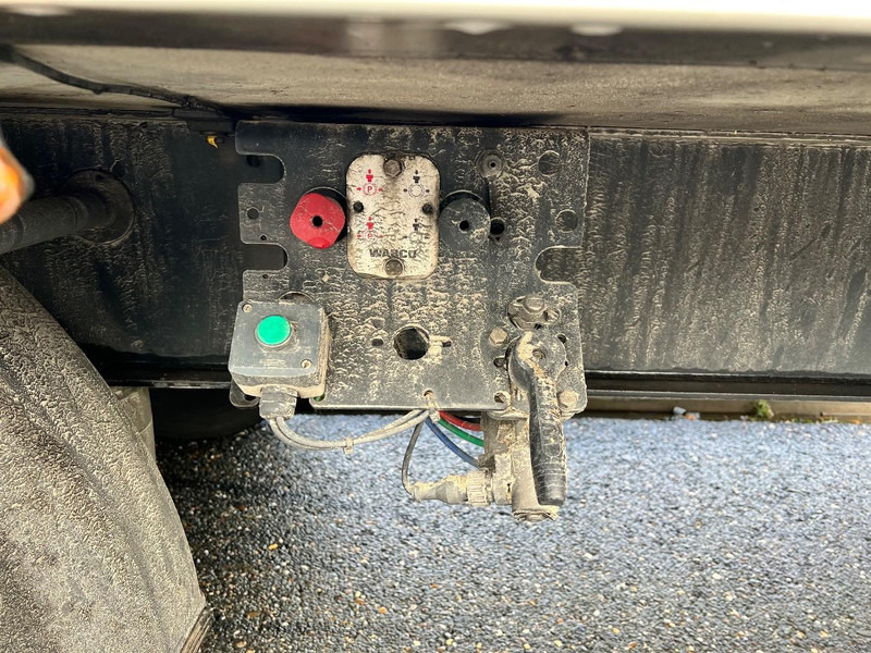 Gjysmë rimorkio frigorifer Kögel 3 assige koeloplegger Lift axle / Carrier Vector 1950: foto 16 Gjysmë rimorkio frigorifer Kögel 3 assige koeloplegger Lift axle / Carrier Vector 1950: foto 16