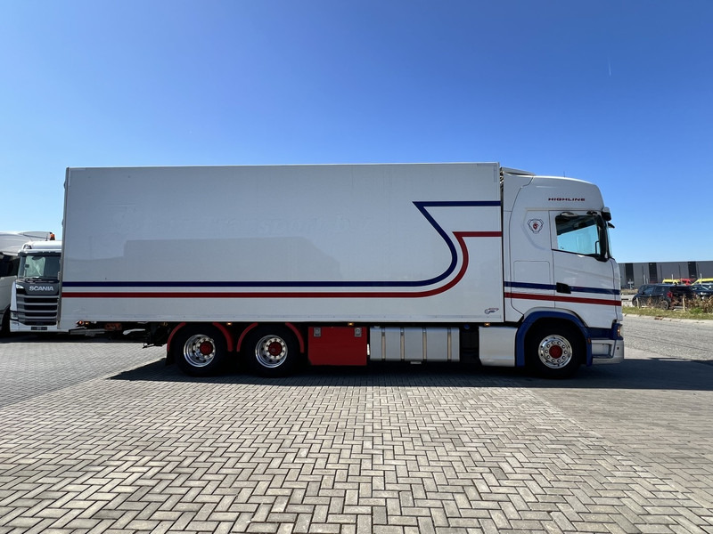 Scania S450 6x2 koelwagen Retarder / Dhollandia / Bloenenmaat - Kamion frigorifer: foto 4 Scania S450 6x2 koelwagen Retarder / Dhollandia / Bloenenmaat - Kamion frigorifer: foto 4