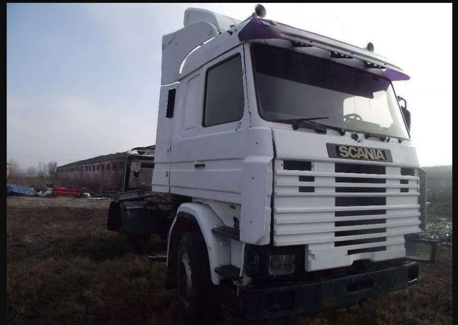 Scania (112, 142, 113, 143, 124, 144, 114 - Gjysmë-kamion: foto 2 Scania (112, 142, 113, 143, 124, 144, 114 - Gjysmë-kamion: foto 2