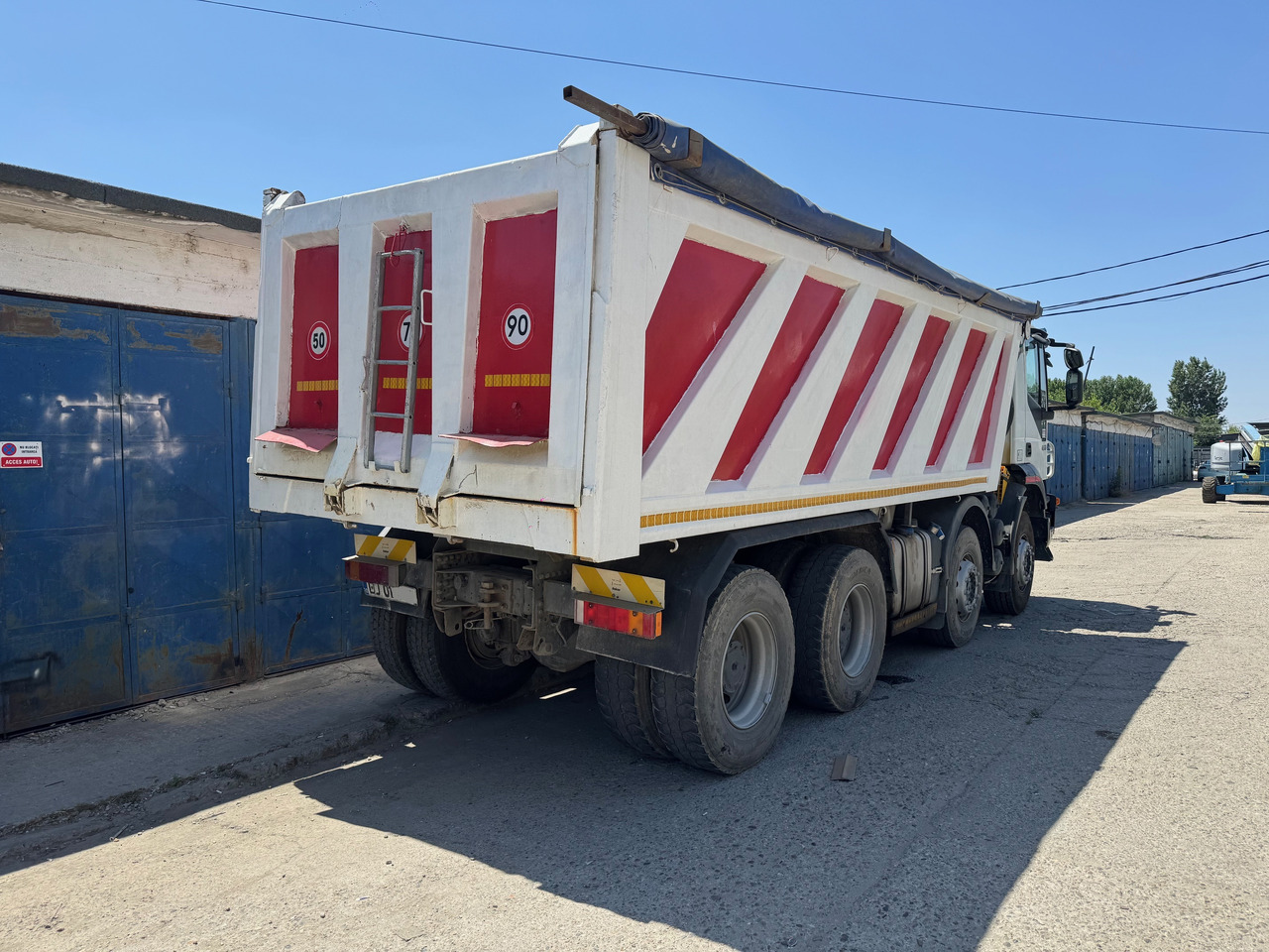 IVECO EuroTrakker 410 2009 Euro 4 Cursor 13 Klima : Sasiu GROS , Multi - Kamioni: foto 3 IVECO EuroTrakker 410 2009 Euro 4 Cursor 13 Klima : Sasiu GROS , Multi - Kamioni: foto 3