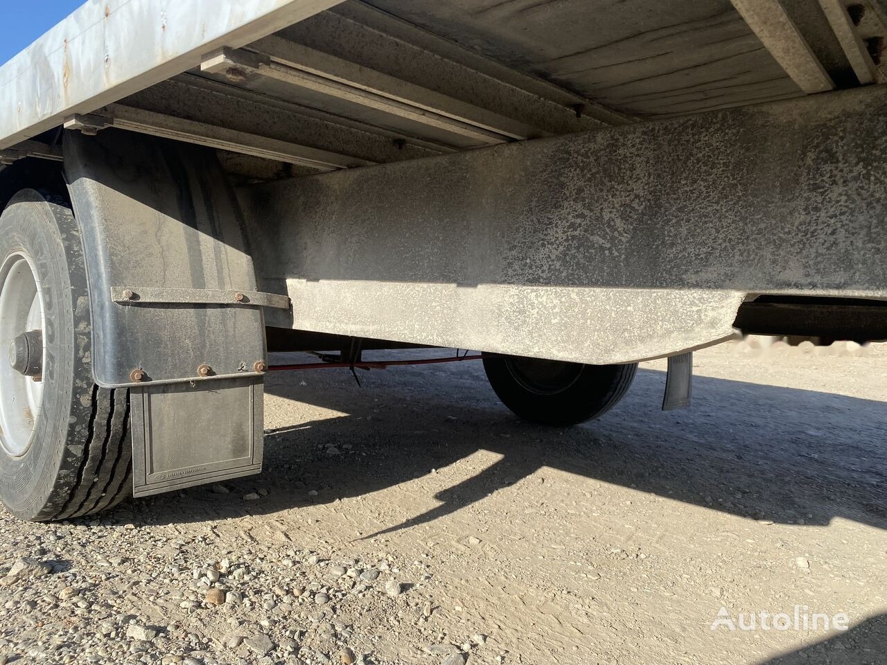 Schmitz Cargobull REPACOM Rema remorca 6,5 m lungime platforma pentru marfa / util - Rimorkio e hapur/ Platformë: foto 3 Schmitz Cargobull REPACOM Rema remorca 6,5 m lungime platforma pentru marfa / util - Rimorkio e hapur/ Platformë: foto 3