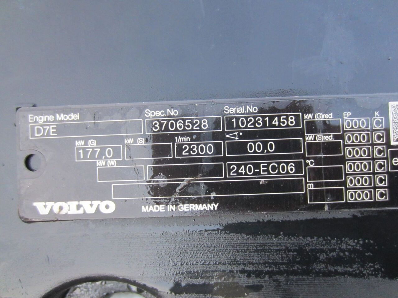 Volvo D7E 240-EC06 Volvo FE, FL - Motori për Kamioni: foto 1 Volvo D7E 240-EC06 Volvo FE, FL - Motori për Kamioni: foto 1