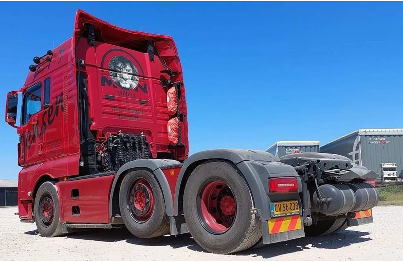 MAN TGX 26.510 2stk . Special interior. pusher 6x2/2. - Gjysmë-kamion: foto 5 MAN TGX 26.510 2stk . Special interior. pusher 6x2/2. - Gjysmë-kamion: foto 5