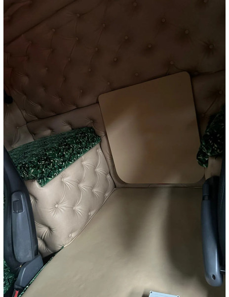 Lizingu i Scania R164-580 V8 Special Interior. Scania R164-580 V8 Special Interior.: foto 8