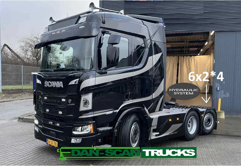 Scania R560 560R super 6x2*4 rearsteering. Hydr. system Air / Air suspension - Gjysmë-kamion: foto 1 Scania R560 560R super 6x2*4 rearsteering. Hydr. system Air / Air suspension - Gjysmë-kamion: foto 1