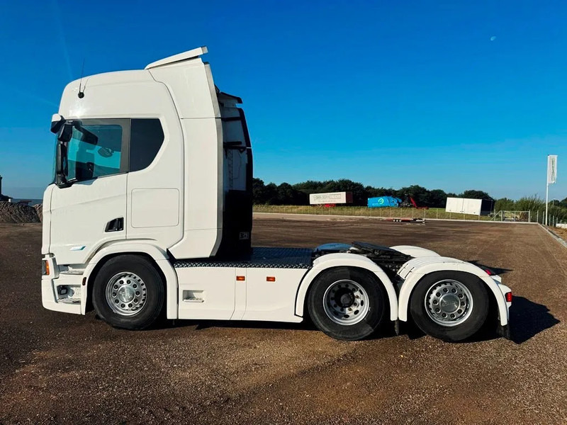 Scania R560 NGS 6x2*4 Rear steering. - Gjysmë-kamion: foto 4 Scania R560 NGS 6x2*4 Rear steering. - Gjysmë-kamion: foto 4