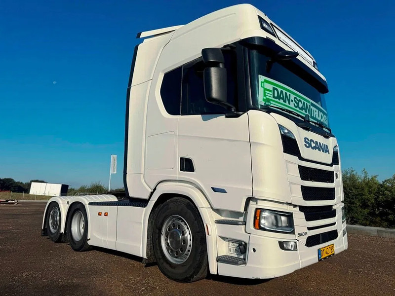 Scania R560 NGS 6x2*4 Rear steering. - Gjysmë-kamion: foto 2 Scania R560 NGS 6x2*4 Rear steering. - Gjysmë-kamion: foto 2