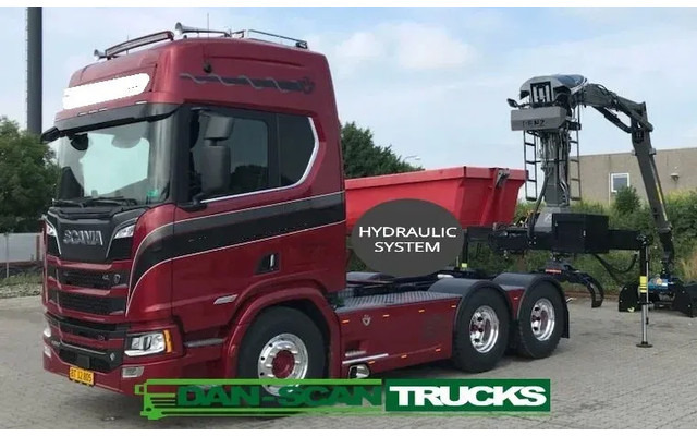 Scania R650 V8 NGS Special Interior. Crane on looks . 6x4 - Gjysmë-kamion: foto 3 Scania R650 V8 NGS Special Interior. Crane on looks . 6x4 - Gjysmë-kamion: foto 3