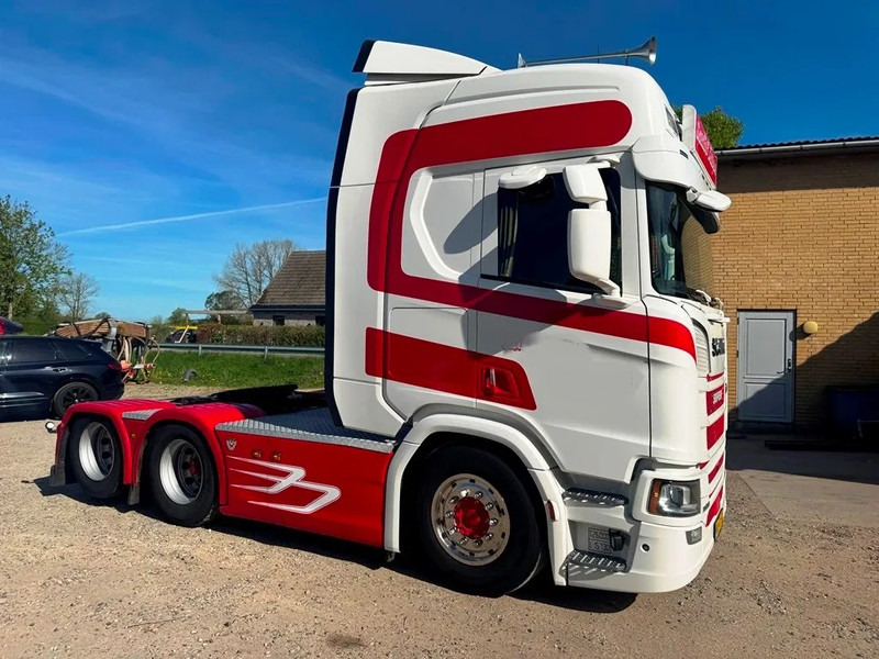 Scania R650 V8 NGS Special interior. Air / Air suspension. hydr. system. Opticruise / Retarder. - Gjysmë-kamion: foto 5 Scania R650 V8 NGS Special interior. Air / Air suspension. hydr. system. Opticruise / Retarder. - Gjysmë-kamion: foto 5