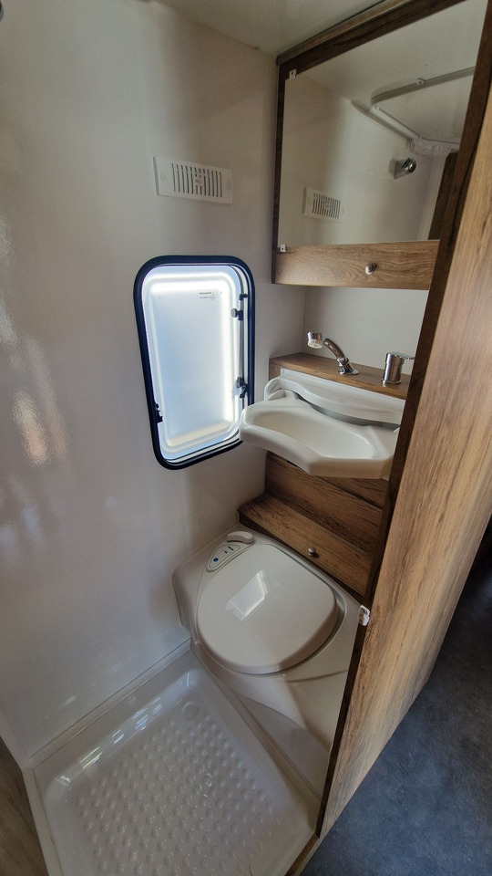 N-LAZUR Niewiadów Nowa Przyczepa Kempingowa dla 4 osób z Łazienką - Rulot: foto 4 N-LAZUR Niewiadów Nowa Przyczepa Kempingowa dla 4 osób z Łazienką - Rulot: foto 4