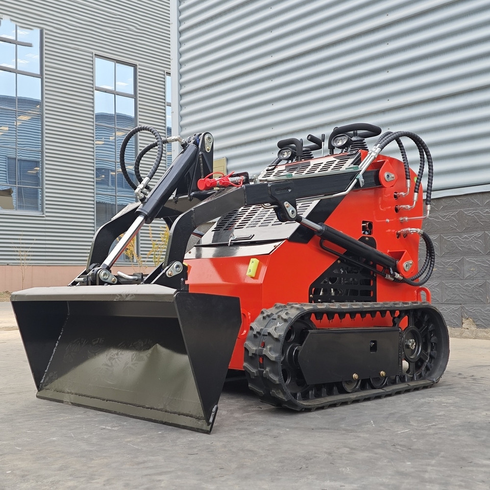 LEZUM Free Shipping Mini Skid Steer Loader Compact Track Electric/Diesel Chinese Mini Skid Steer Loader For Sale With Mini Skid Steer Attachments 4 In 1 Bucket - Mini fadrom: foto 5 LEZUM Free Shipping Mini Skid Steer Loader Compact Track Electric/Diesel Chinese Mini Skid Steer Loader For Sale With Mini Skid Steer Attachments 4 In 1 Bucket - Mini fadrom: foto 5