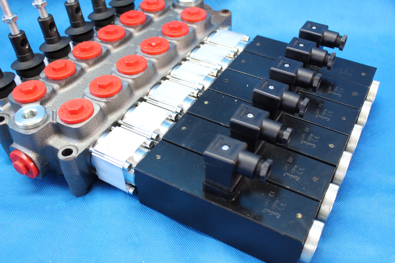 6 Sections Directional Control Valve Galtech Q95 120 l/min 31 GPM Electric solen for HDS-edged and cranes. - Pajisje mbështetëse e avionit në tokë: foto 4 6 Sections Directional Control Valve Galtech Q95 120 l/min 31 GPM Electric solen for HDS-edged and cranes. - Pajisje mbështetëse e avionit në tokë: foto 4