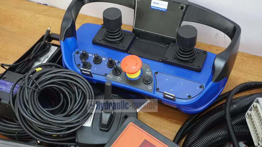 Pajisje pylltarie CanBus 2 joysticks with radio control Scanreco G3 12 V Forest crane for Palms Farma BMF KTS: foto 14