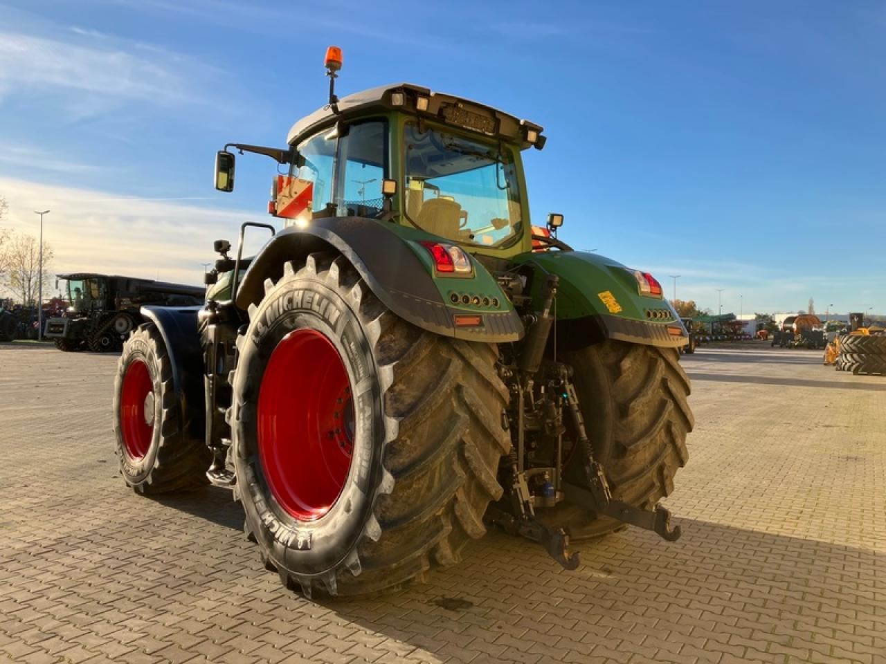 Fendt VARIO 1050 - Traktor: foto 3 Fendt VARIO 1050 - Traktor: foto 3