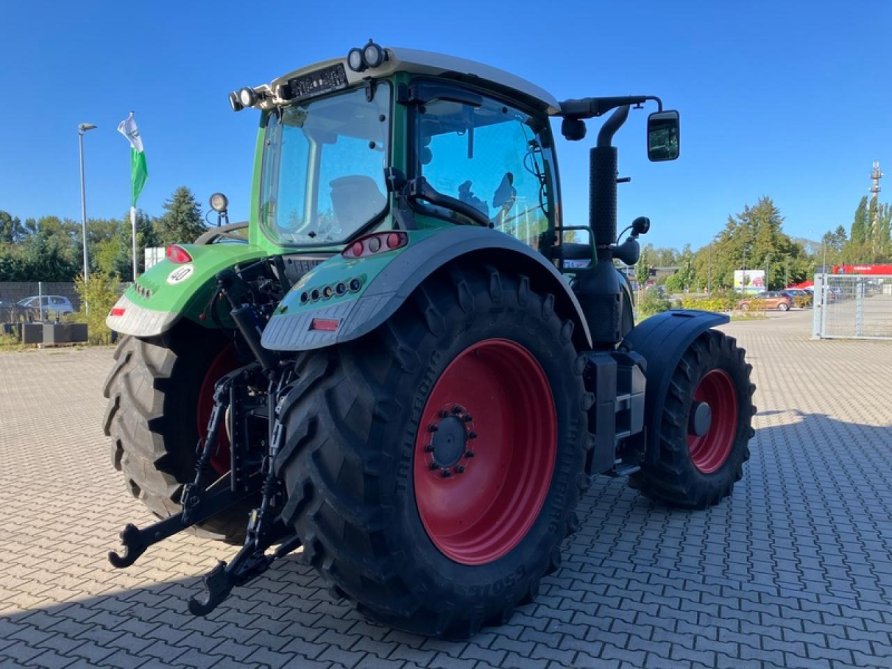 Fendt VARIO 724 SCR PROFI PLUS - RTK - Traktor: foto 3 Fendt VARIO 724 SCR PROFI PLUS - RTK - Traktor: foto 3