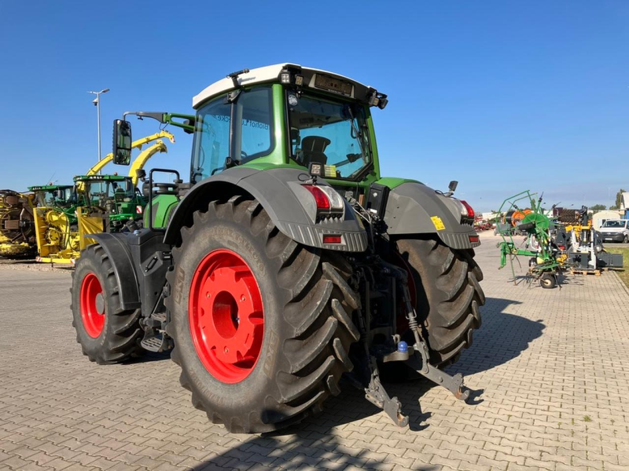Fendt VARIO 828 S4 // RTK // VARIO GRIP - Traktor: foto 3 Fendt VARIO 828 S4 // RTK // VARIO GRIP - Traktor: foto 3