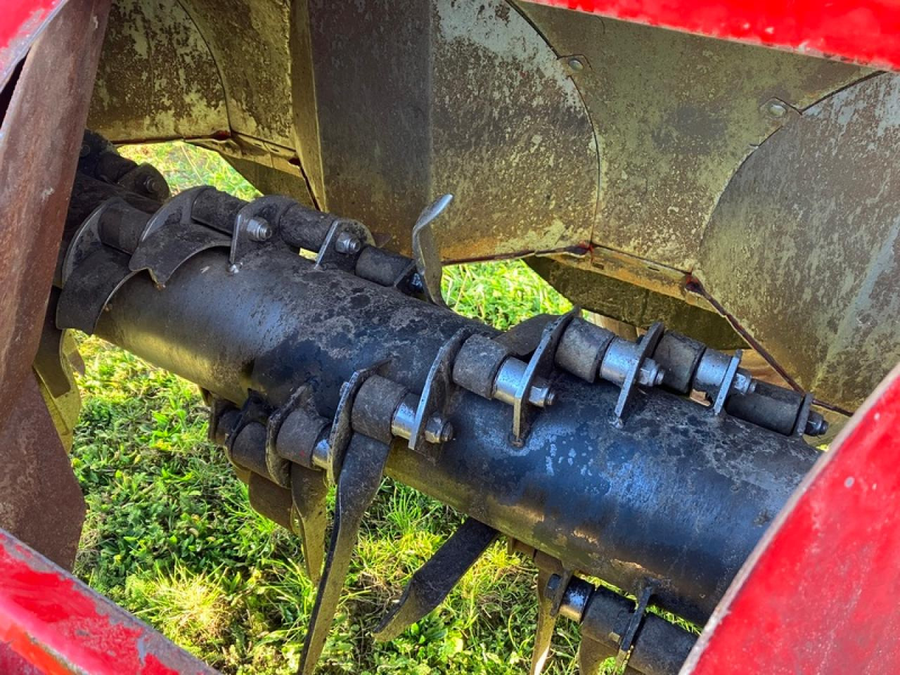 Grimme KS 75-4 - Makinë për nxjerrjen e patateve: foto 5 Grimme KS 75-4 - Makinë për nxjerrjen e patateve: foto 5