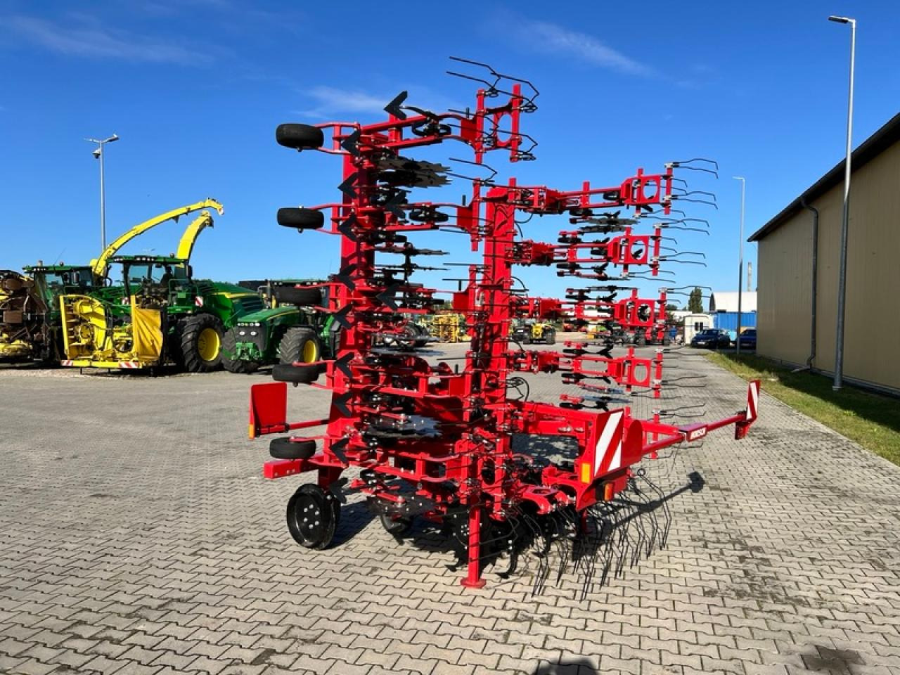 HORSCH TRANSFORMER 6 VF - Pajisje për lirimin e tokës: foto 2 HORSCH TRANSFORMER 6 VF - Pajisje për lirimin e tokës: foto 2