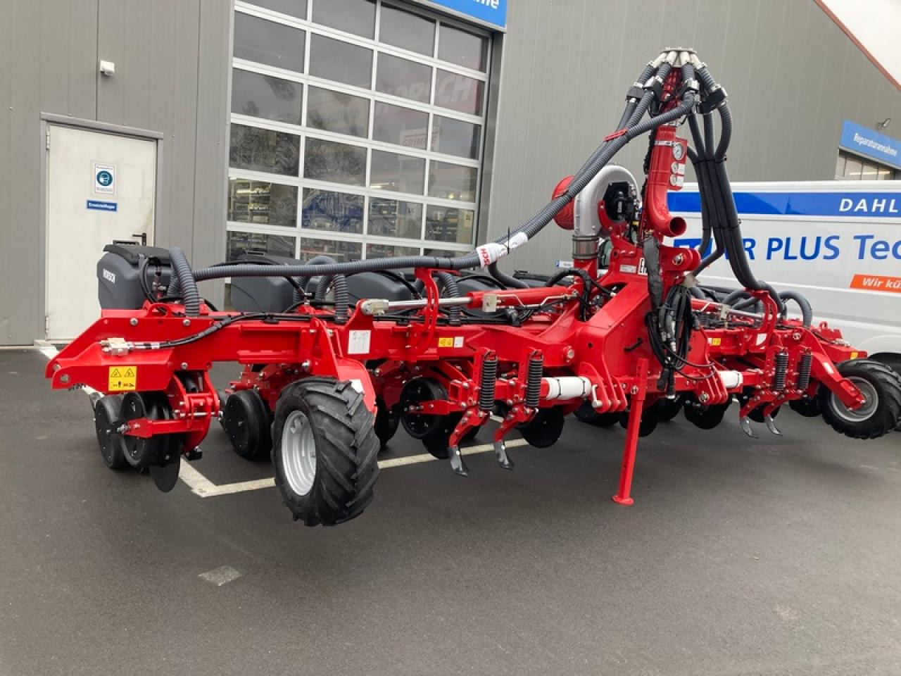 Horsch MAESTRO8.75RX AUTOFORCE - Makinë mbjellëse precize: foto 1 Horsch MAESTRO8.75RX AUTOFORCE - Makinë mbjellëse precize: foto 1