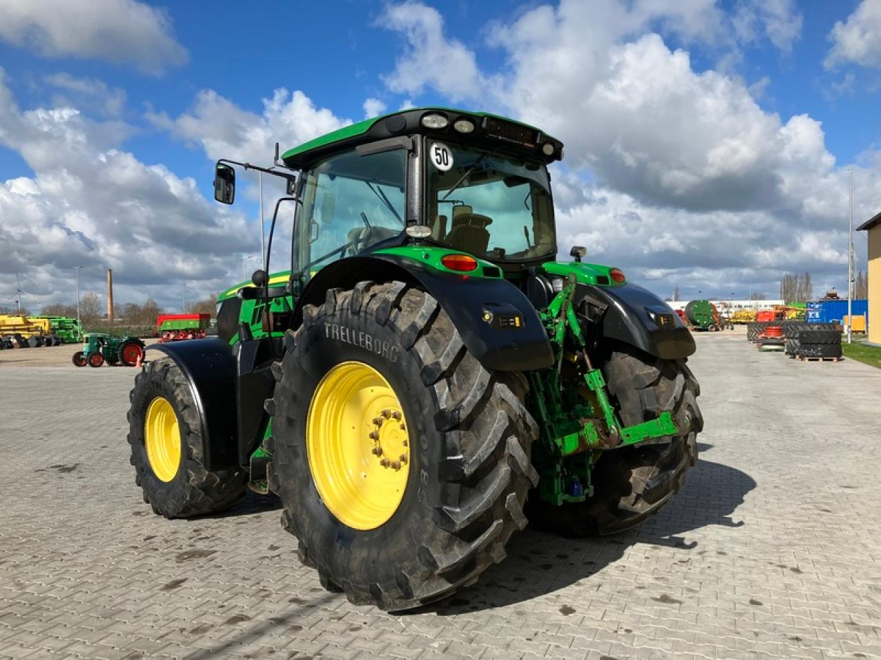 John Deere 6210R - Traktor: foto 3 John Deere 6210R - Traktor: foto 3